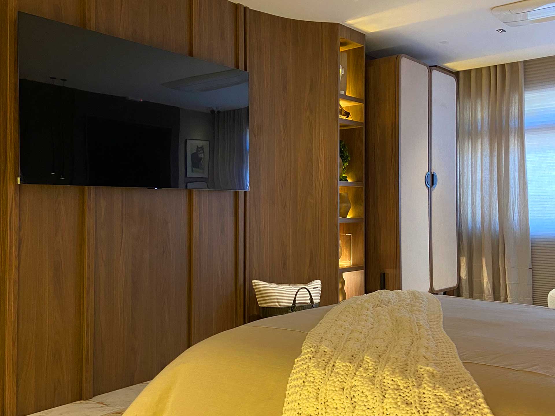 CasaCor RS 2023 - Suíte Bem Viver - Projetos de Arquitetura para Casa e Apartamentos de Alt Padrão - Escritório de arquitetura de alto padrão no Rio Grande do Sul - Erika Listo Arquitetura e Design CasaCor RS 2023 - Suíte Bem Viver - Projetos de Arquitetura para Casa e Apartamentos de Alt Padrão - Escritório de arquitetura de alto padrão no Rio Grande do Sul - Erika Listo Arquitetura e Design